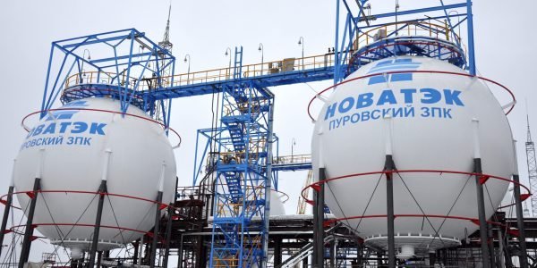 Почему акции «Новатэка» более перспективны, чем бумаги «Газпрома»