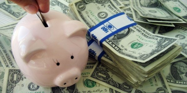 Почему глупо хранить все сбережения в долларах