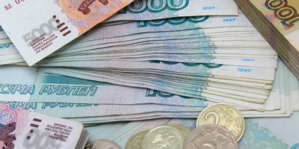 Налоговые платежи помогли рублю