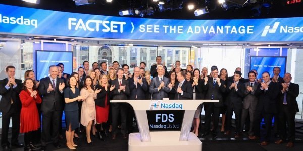 FactSet метит в дивидендные аристократы