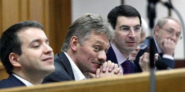 Песков надеется на решение Путина пойти на следующий президентский срок, госкомпаниям могут вернуть дивиденды в 25%: дайджест FO