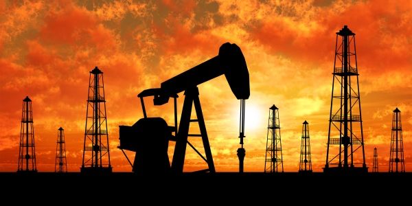 Через пять лет МВФ ждет цены на нефть выше $50 за баррель