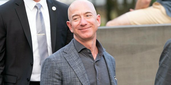 Джефф Безос продал акции Amazon на $3 млрд