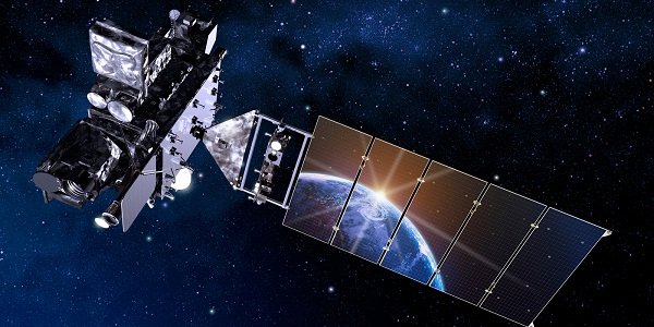 Американский регулятор выявил махинации на $3 млрд с помощью спутника