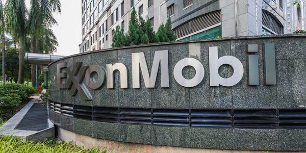 ExxonMobil, или 4,3% дивидендной доходности в долларах