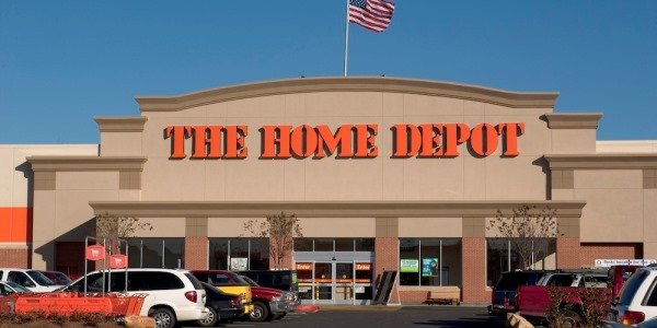 Ураган «Флоренс» даст заработать на акциях Home Depot 3-4%