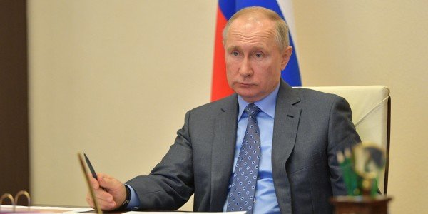 Путин продлил режим нерабочих дней по 30 апреля включительно