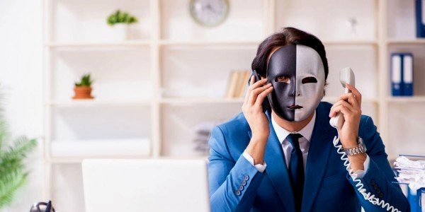 Сбербанк рассказал о борьбе с псевдоброкерами