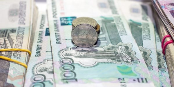 Минфин ухудшил общий настрой в отношении российской валюты
