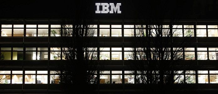 IBM теряет деньги