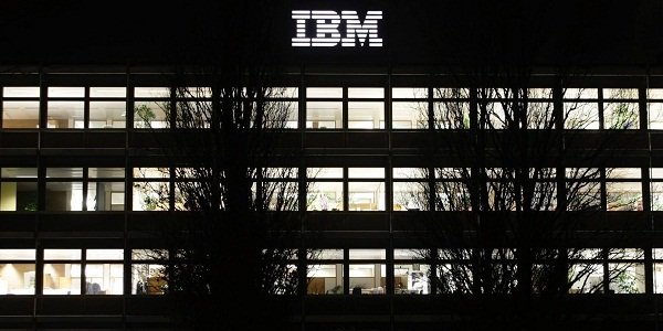 Стоит ли держать акции IBM