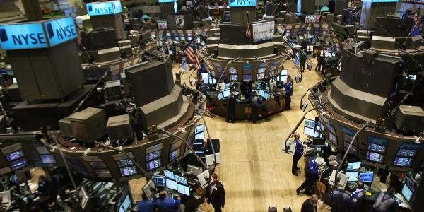 Опасный фактор среды  – торги на американском рынке