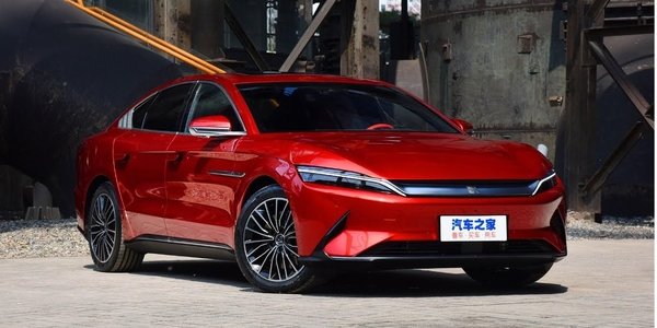 Новый седан BYD вошел в десятку самых продаваемых электромобилей в Китае
