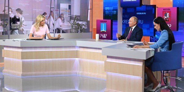 Путин про вакцинацию, про Украину, про рост цен и другие темы