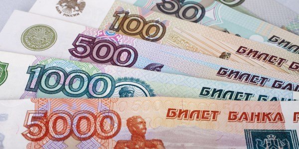 Март обещает быть тревожным для рубля