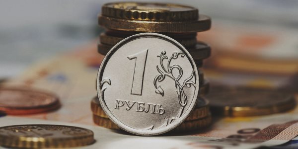 Аналитики Промсвязьбанка ждут доллар в диапазоне 58-62 рубля
