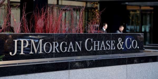 Зачем JPMorgan выпустил собственную криптовалюту, а также курс биткоина, эфириума и Ripple за сутки