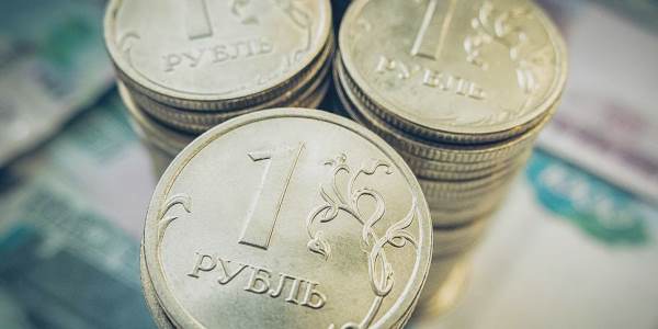 Альфа-банк: маловероятно, что внутренние факторы окажут значимую поддержку рублю