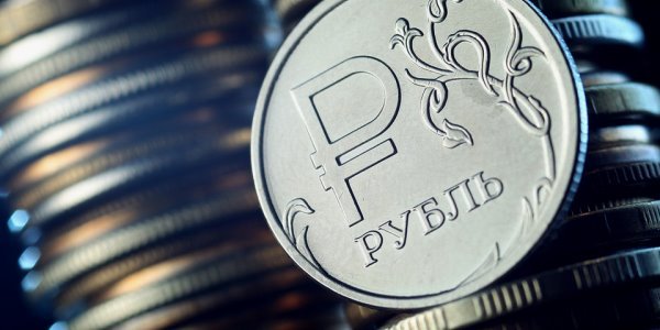 Почему Промсвязьбанк ждет укрепления рубля до 63 за доллар