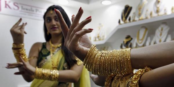 Sberbank CIB отправил первые партии золота в Индию