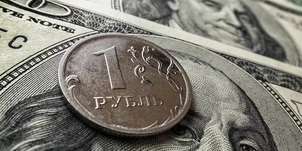 ЦБ не стал пугать рубль и удивлять аналитиков