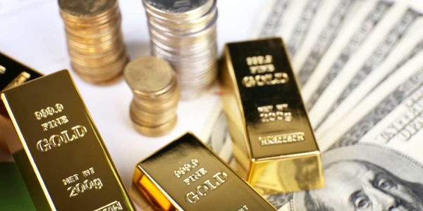 Цены на золото и серебро растут на фоне падения акций