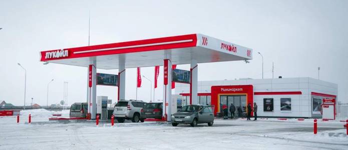 ФАС признала недопустимым прогноз цен на бензин ЛУКОЙЛа
