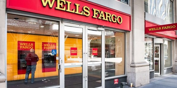 На чем основан позитив в акциях Wells Fargo