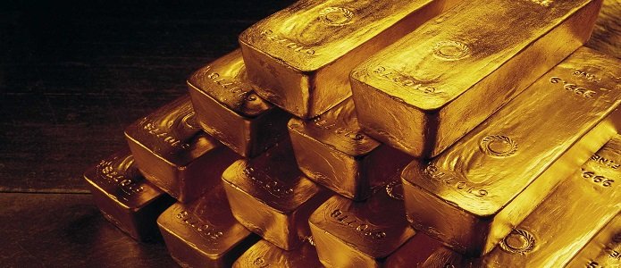 Золото торгуется на пятилетних минимумах