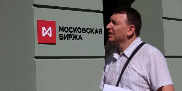 Московская биржа существенно повысила комиссионный сбор на срочном рынке