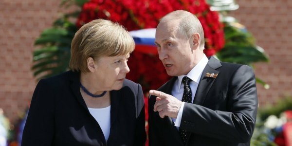 Меркель не смогла уговорить страны ЕС на саммит с Путиным, акции «Русала» обвалились в Гонконге – дайджест Fomag.ru