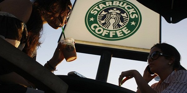 «БКС Экспресс» рекомендует покупать акции Starbucks