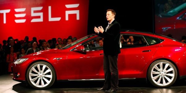 Американский премаркет: Tesla стала крупнейшим автопроизводителем США