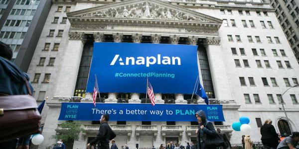 Рекомендации от Goldman Sachs: 2 акции для покупки и одна на продажу