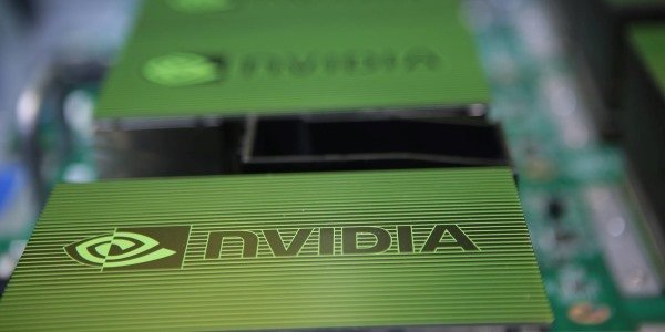 Акции Nvidia нашли силы для роста на 5%