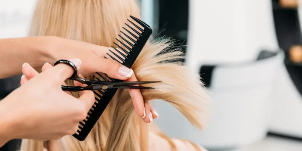 Услуги парикмахеров и салонов красоты могут подорожать, ЦБ назвал сроки восстановления цен на нефть – дайджест Fomag.ru