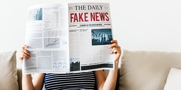 Как Fake News влияют на фондовый рынок и поведение инвесторов