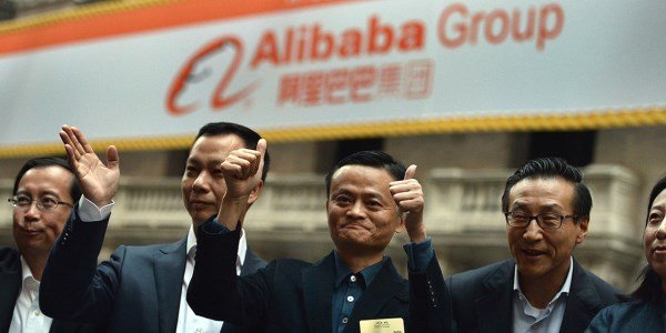 Стоит ли покупать акции Alibaba во время просадки