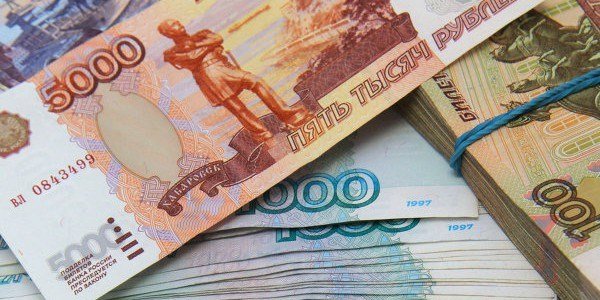Крепкий рубль помог приблизиться к 4% ориентиру по инфляции