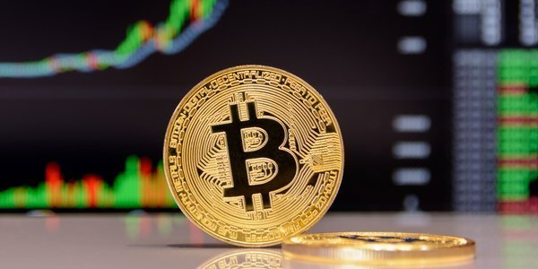 Как PayPal и Visa помогли биткоину взлететь к новым высотам