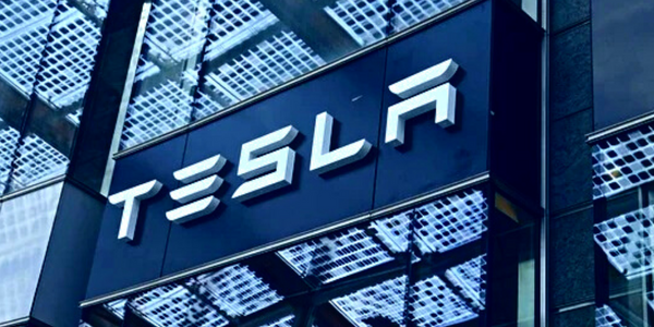 Акции Tesla снова растут – стоит ли покупать