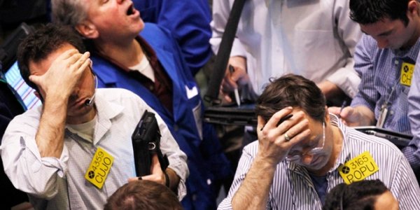 Худший день для S&P 500 за последние шесть лет, биткоин дешевле $7000 – дайджест FO 