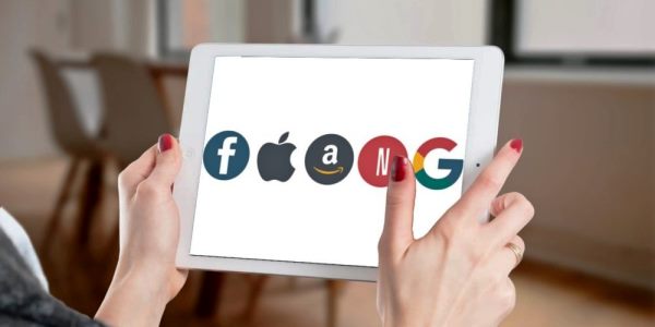 Лучшая компания из группы FAANG для покупки в мае