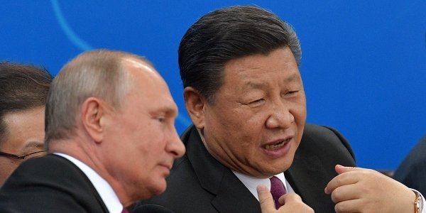 Путин и Си Цзиньпин задумали проект в области ядерной энергетики, Маск опустился на третье место в рейтинге богачей – дайджест Fomag.ru