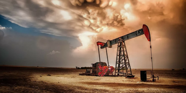 Какие факторы негативно влияют на котировки нефти