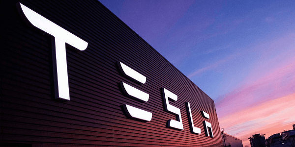 Акции Tesla Motors в 2018-м могут вырасти до $400